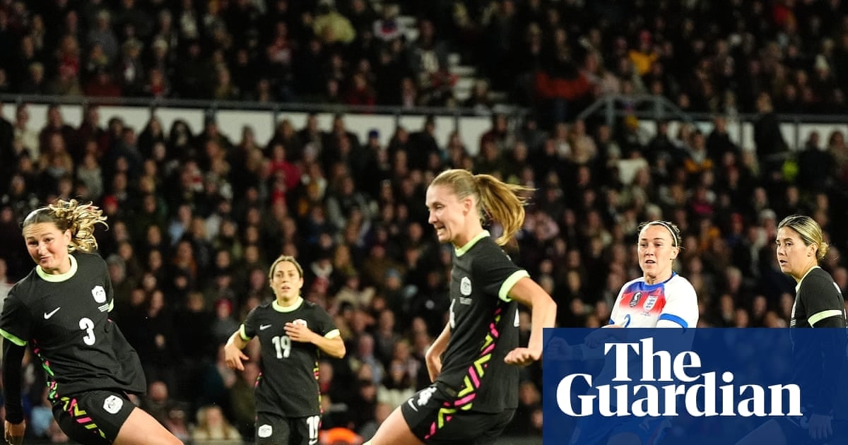 英格兰女足3-0击败澳大利亚,Agyemang膝伤成最大阴影