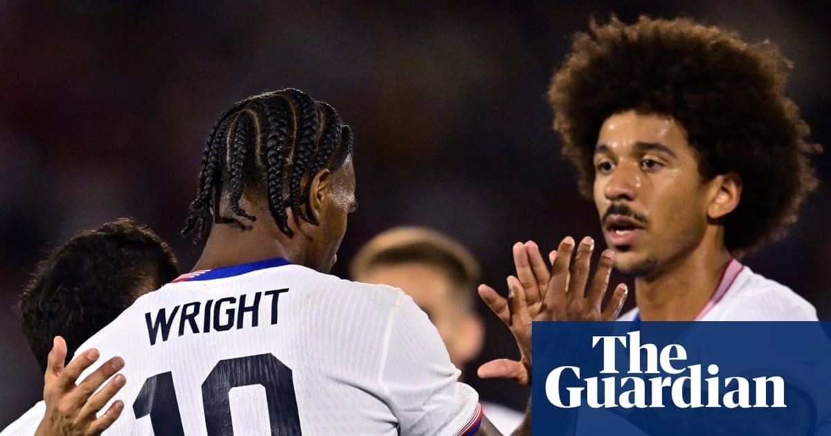 美国男足在世界杯前显现势头:2-1击败澳大利亚迎来转折点