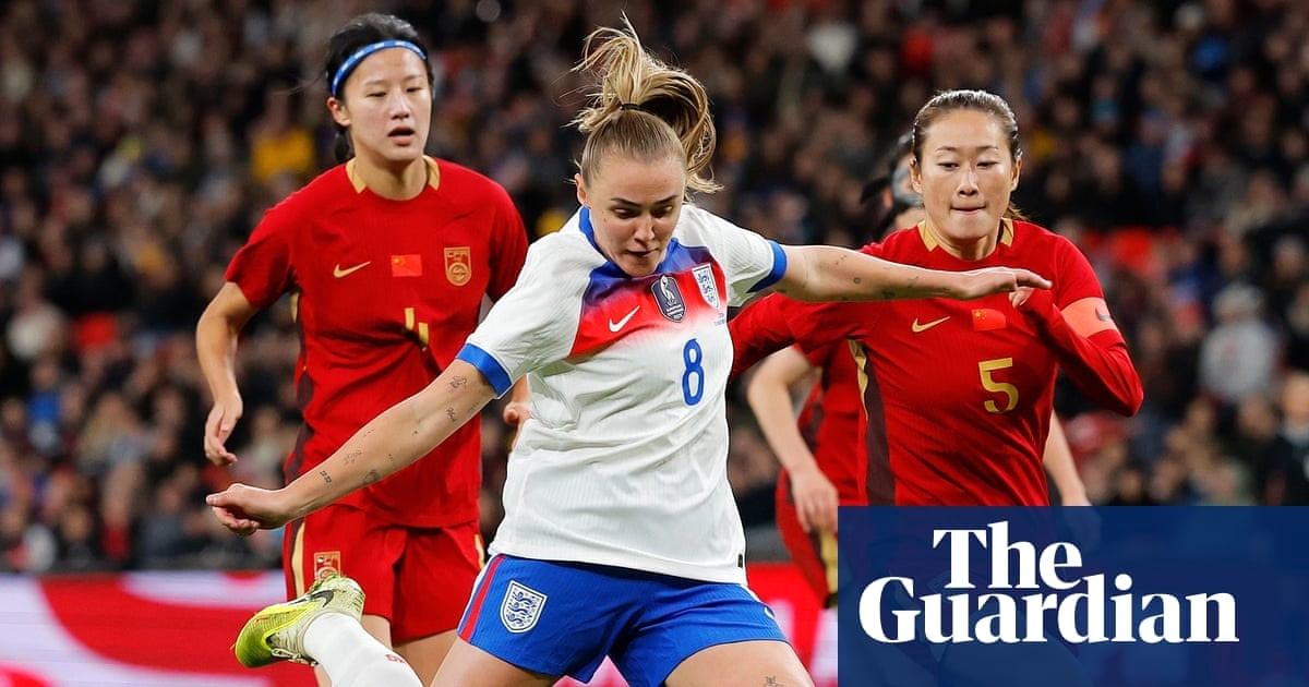 英格兰女足在温布利大胜中国8-0,斯坦威上演帽子戏法